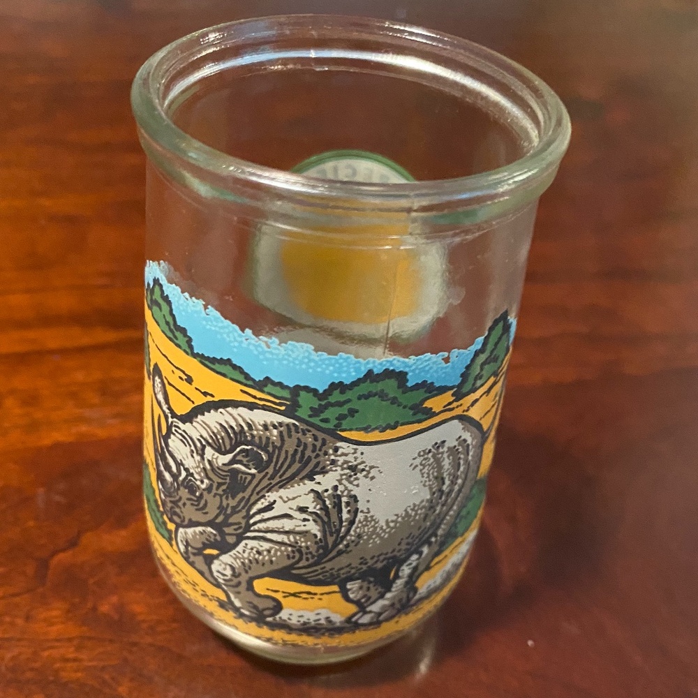 Collectible Welch's World Wildlife Black Rhino glass